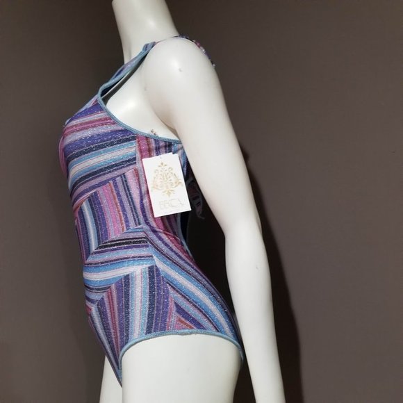 Becca South Coast Printed Metallic Asymmetrical One-Piece Swimsuit Size Small - Picture 3 of 11